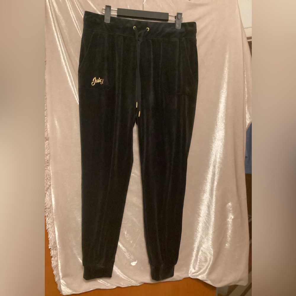 JUICY COUTURE LOS ANGELES CALIFORNIA JOGGER STYLE SWEATS